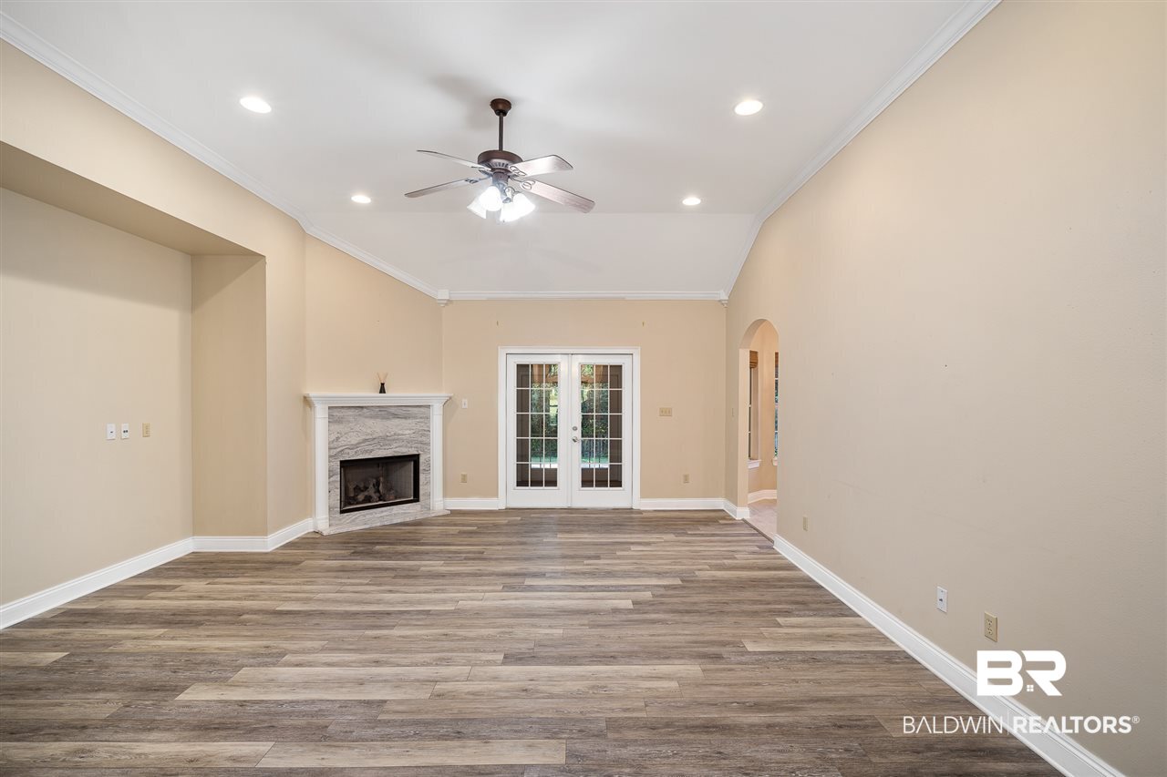 8856 Lake View Drive Fairhope, AL 36532 - Photo 3 of 42