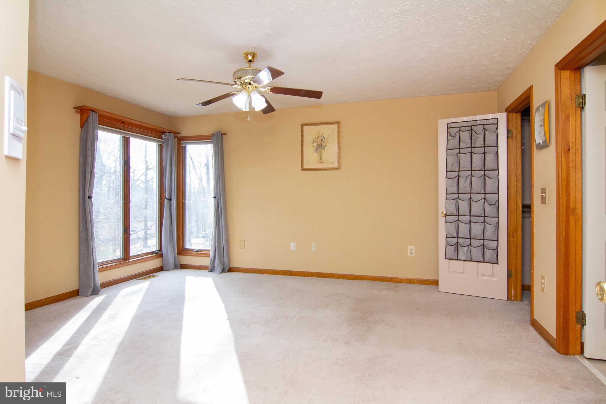 3811 Old Hanover Road Westminster, MD 21158 - Photo 11 of 34 !st Floor Master Bedroom-carpet & ceiling fan