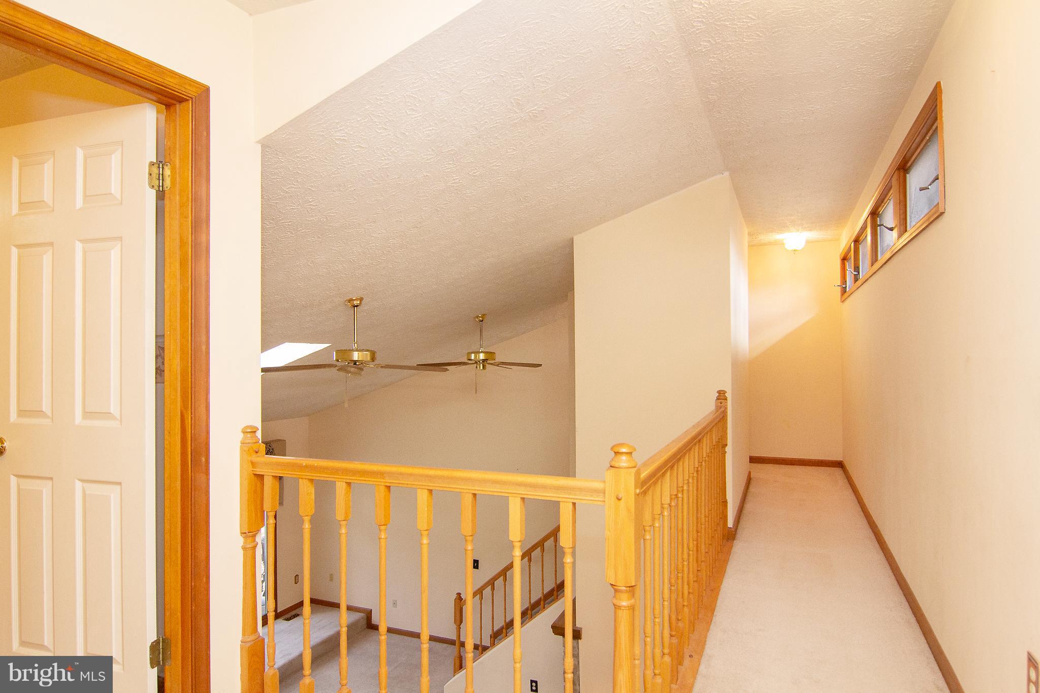3811 Old Hanover Road Westminster, MD 21158 - Photo 15 of 34 2nd floor hallway w/overlook to Great Room