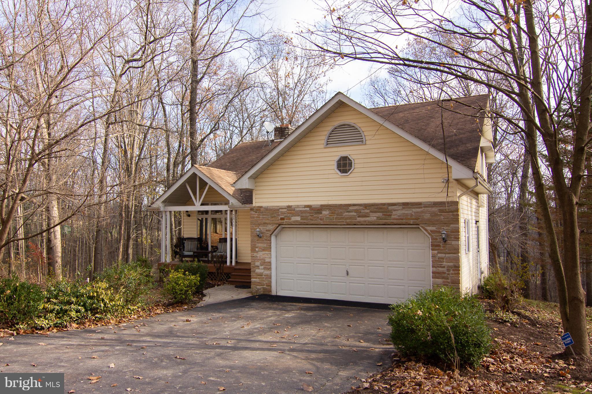 3811 Old Hanover Road Westminster, MD 21158 - Photo 28 of 34 Front of House at another angle