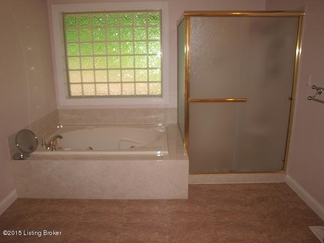 4070 Anneta Road Leitchfield, KY 42754 - Photo 15 of 32 P1015597 - Copy