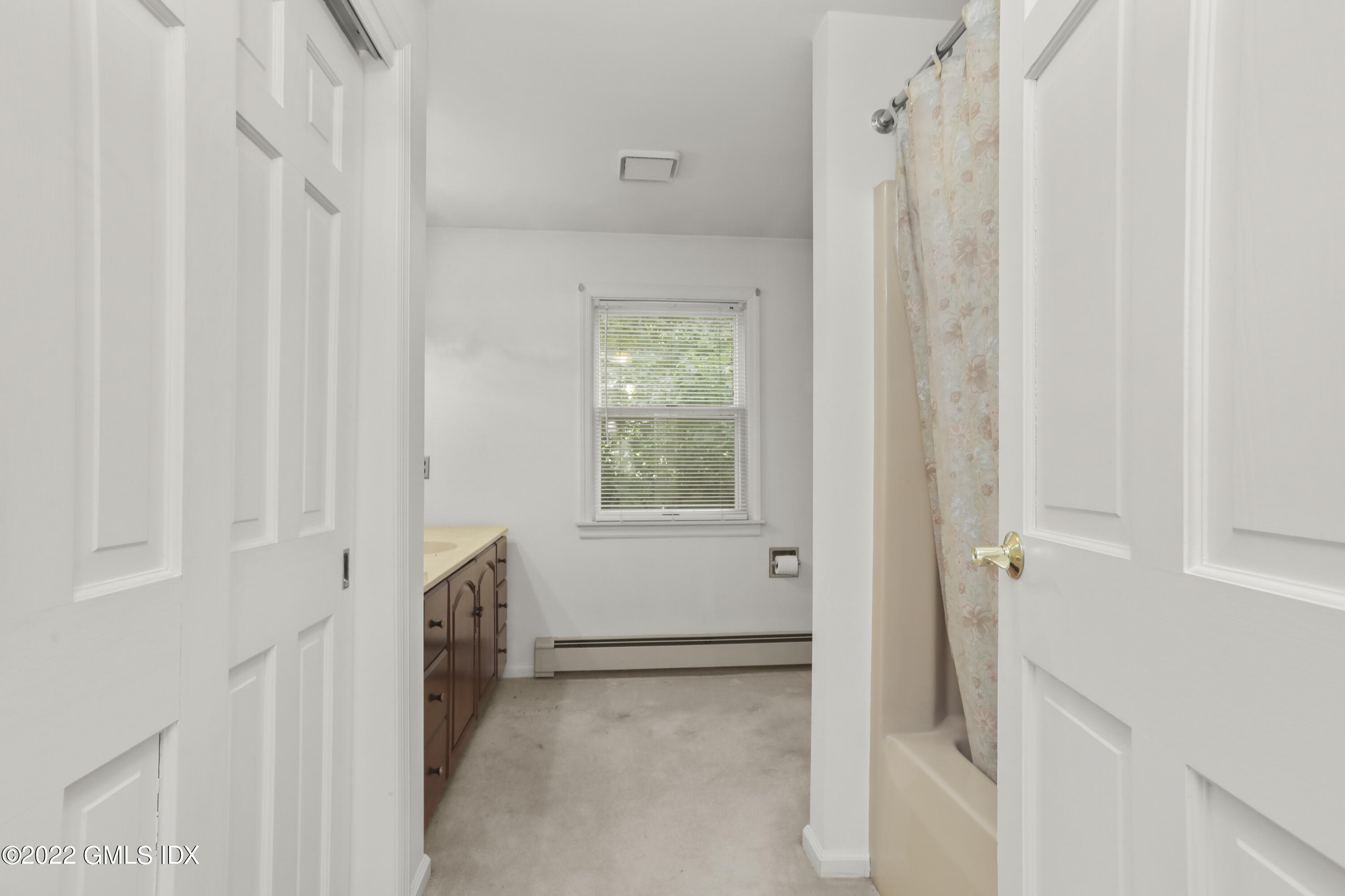 5 Skylark Road Greenwich, CT 06830 - Photo 10 of 21 a view of room with window and hallway