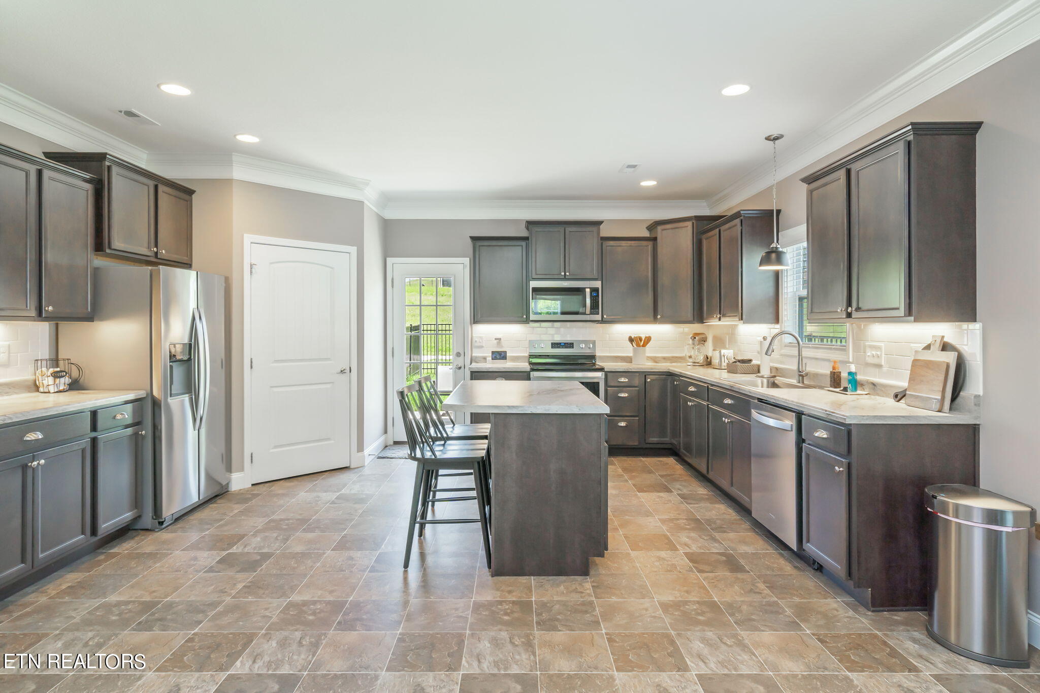 101 East Rarity Ridge Parkway Oak Ridge, TN 37830 - Photo 12 of 60 Kitchen