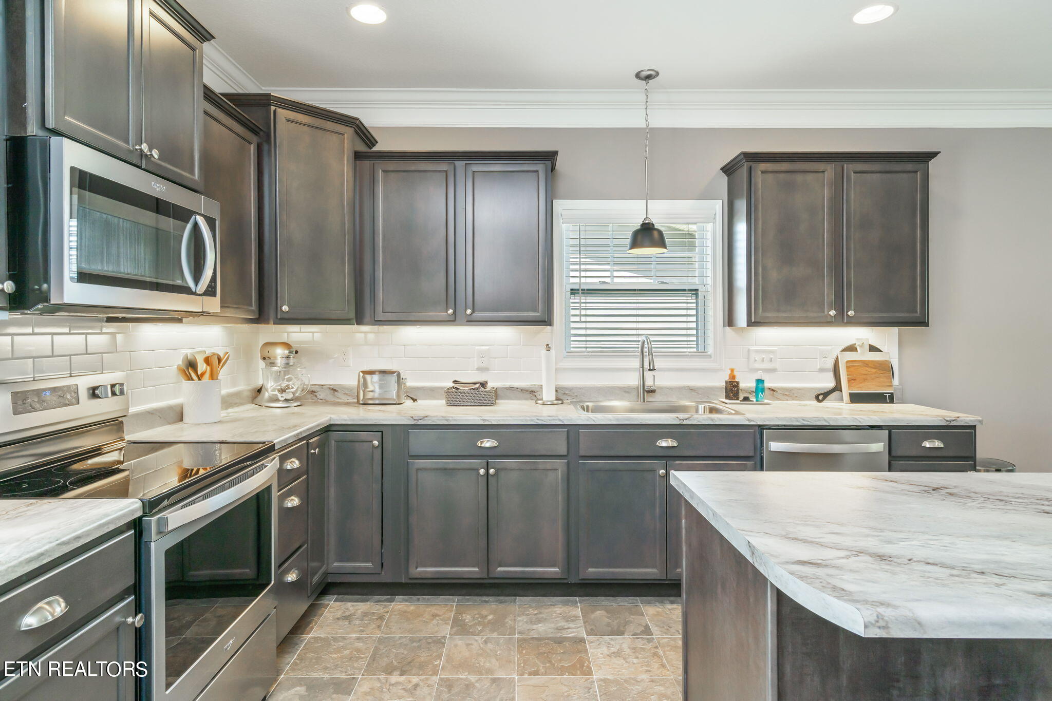 101 East Rarity Ridge Parkway Oak Ridge, TN 37830 - Photo 14 of 60 Kitchen
