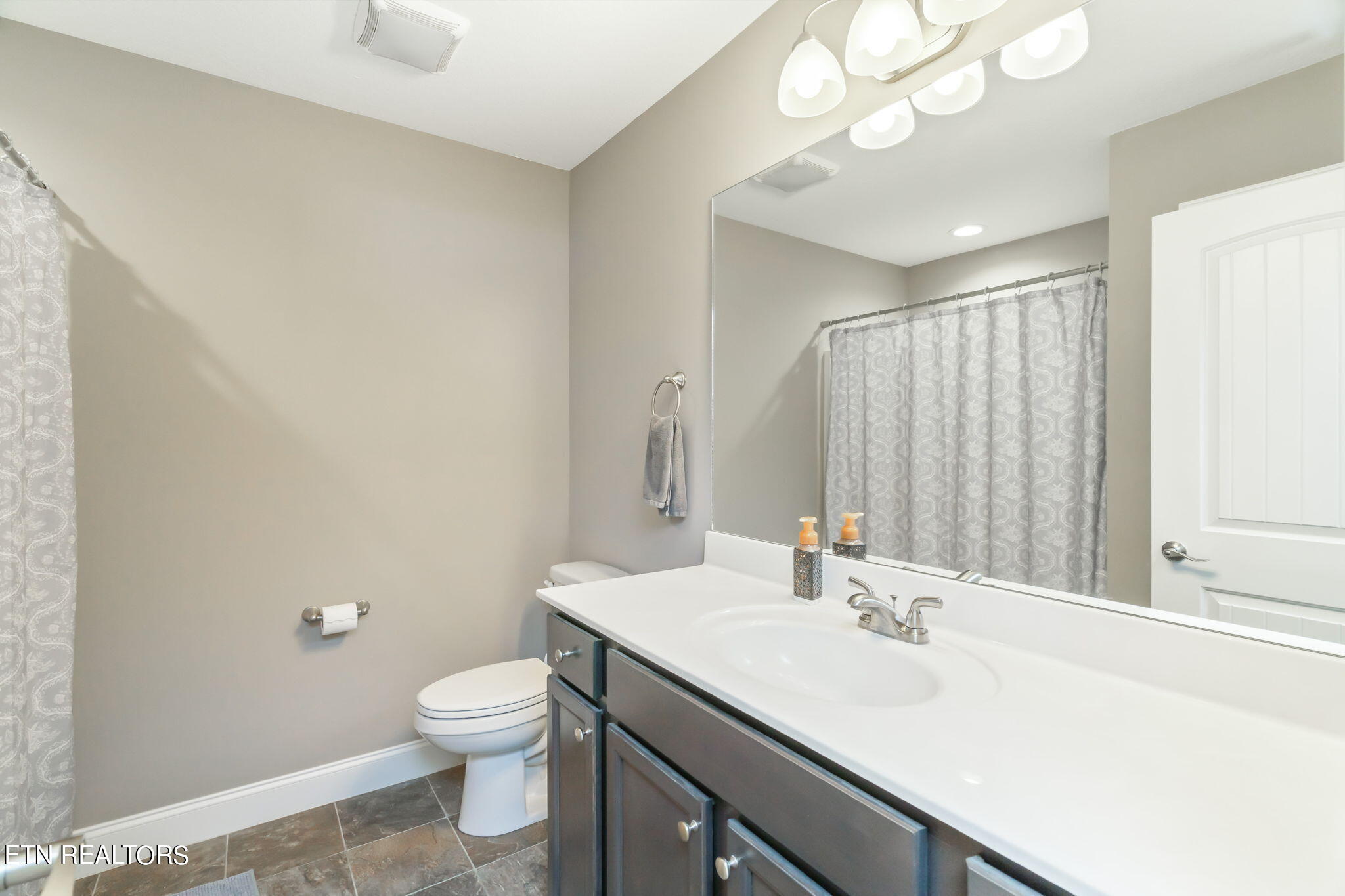 101 East Rarity Ridge Parkway Oak Ridge, TN 37830 - Photo 29 of 60 Full Bath