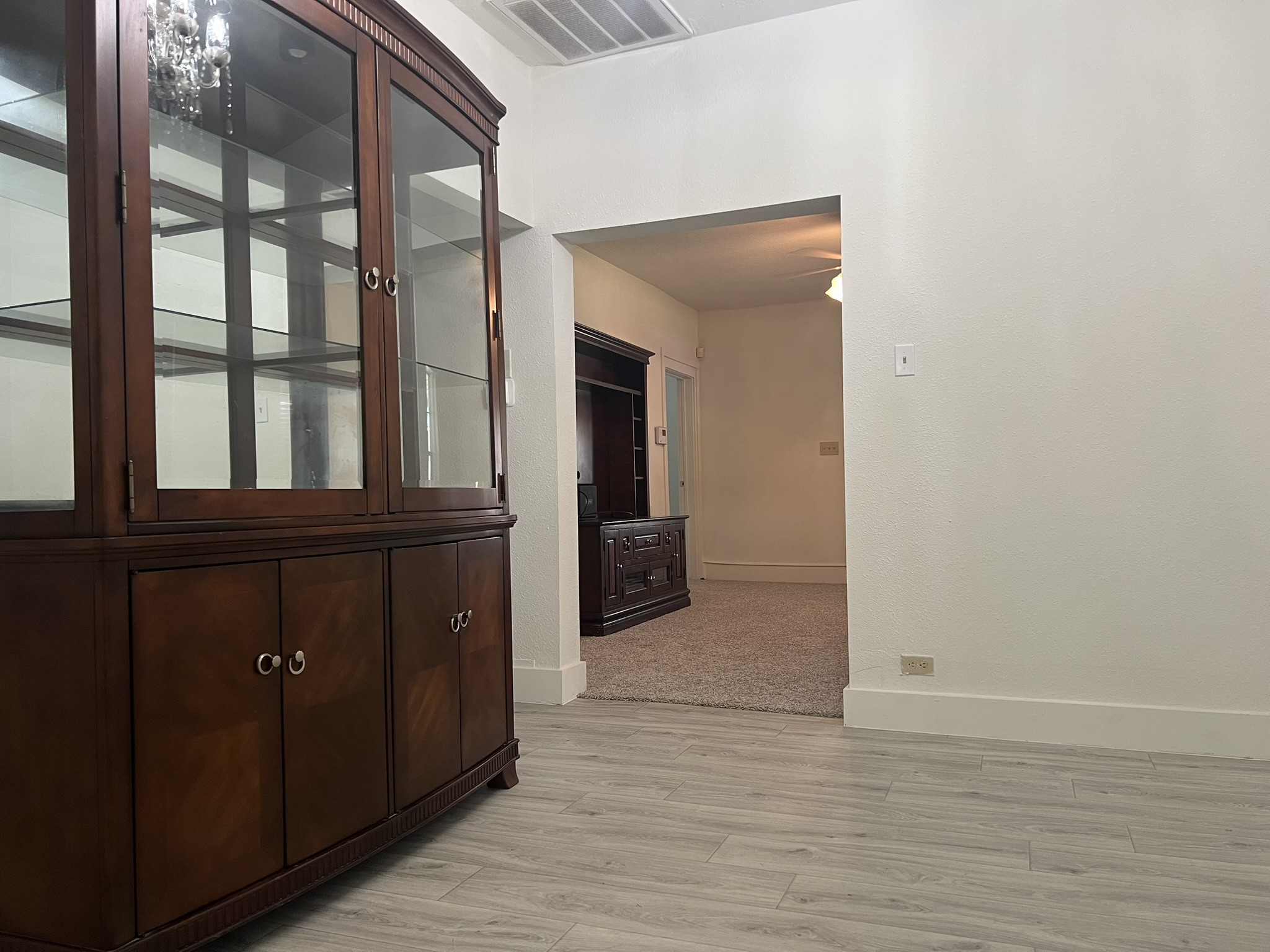 2605 Delafield Street Houston, TX 77023 - Photo 7 of 32 dining room with view of living room