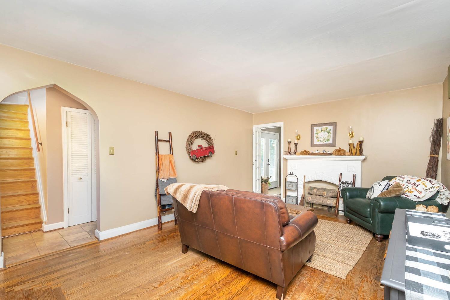 504 Anderson Ferry Road Cincinnati, OH 45238 - Photo 6 of 31