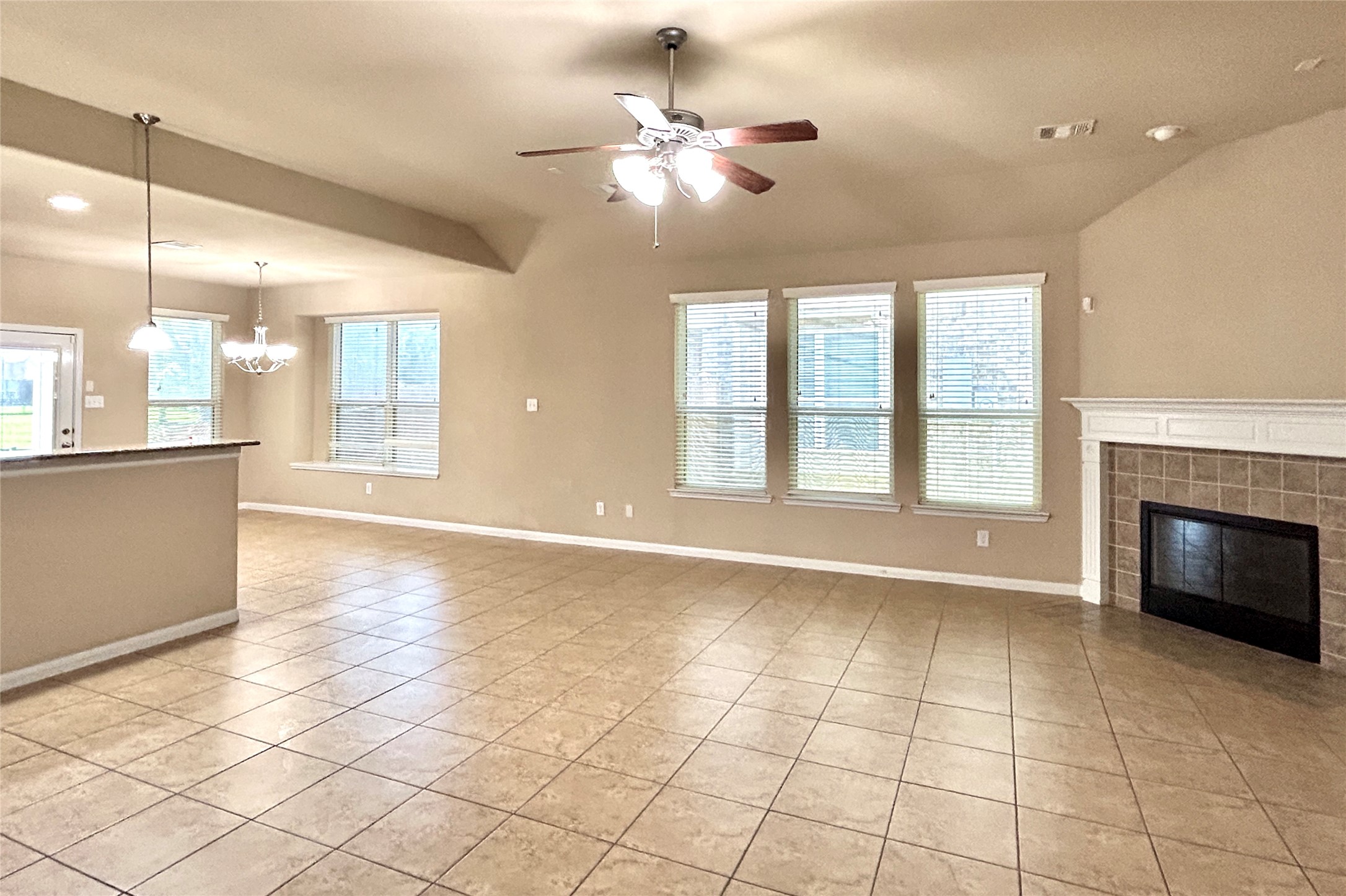 2007 Wembley Way Rosenberg, TX 77471 - Photo 6 of 28
