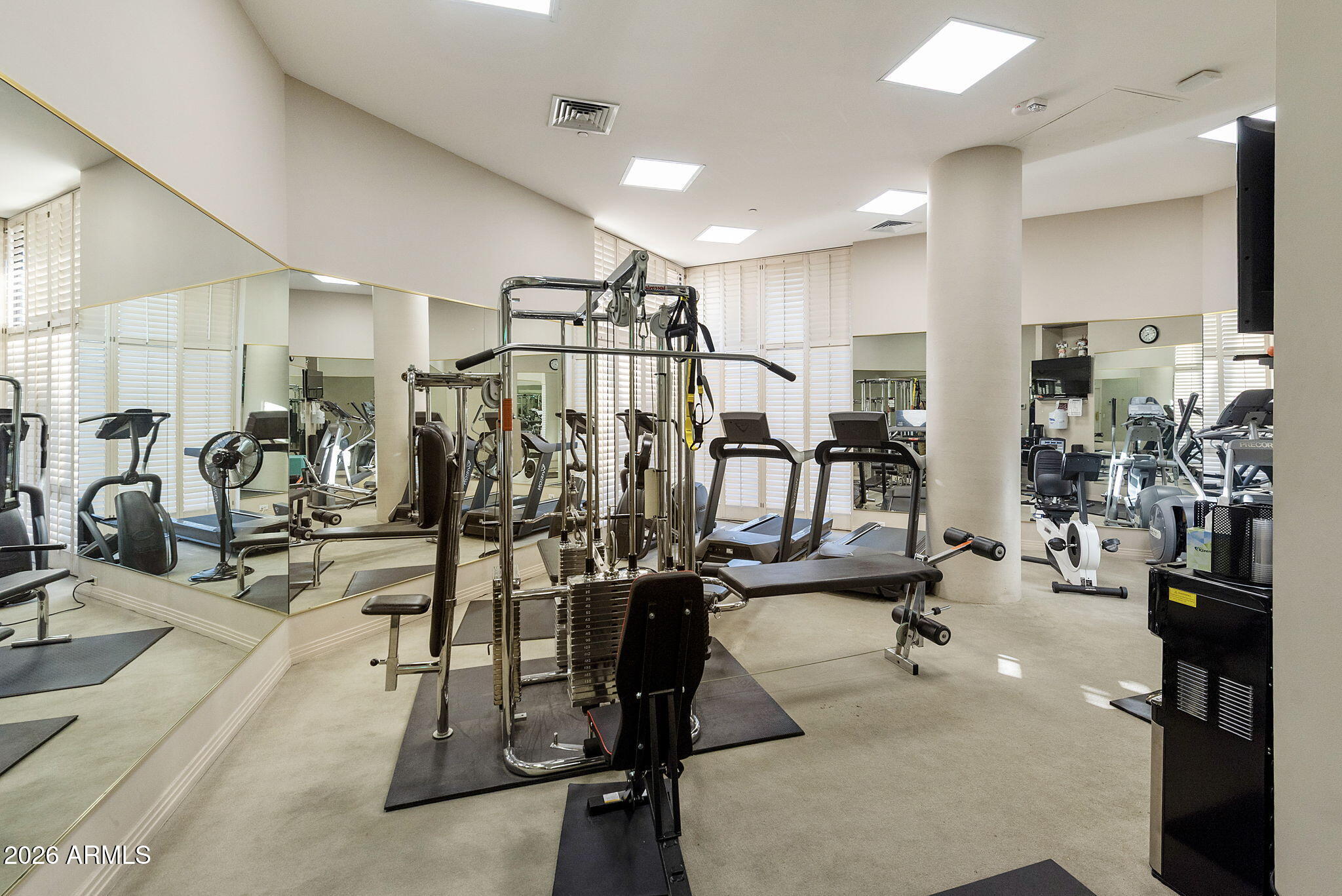 1040 East Osborn Road, Unit 601 Phoenix, AZ 85014 - Photo 47 of 54 32-web-or-mls-_DSC0032