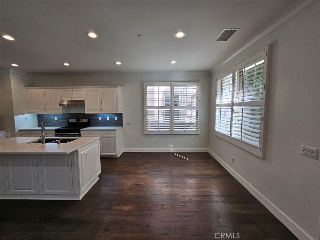 35 Courant Irvine, CA 92618 - Photo 12 of 40