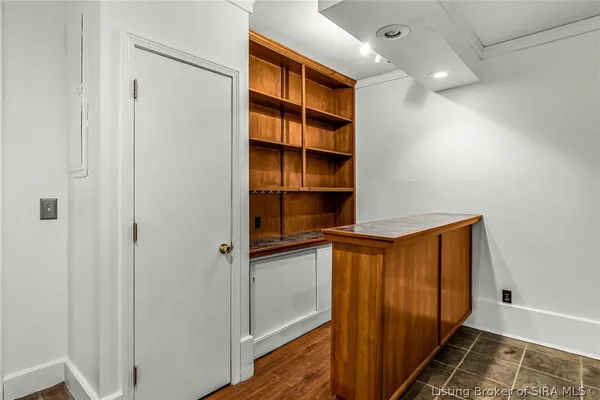 $255,000 | 488 Alan Drive, New Albany, IN 47150