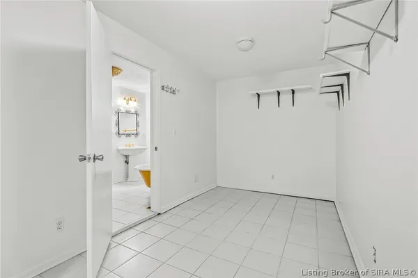 $255,000 | 488 Alan Drive, New Albany, IN 47150