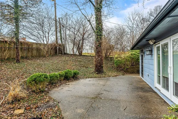 $255,000 | 488 Alan Drive, New Albany, IN 47150