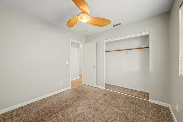 $1,930 | 621 North Fresno Street, Chandler, AZ 85225