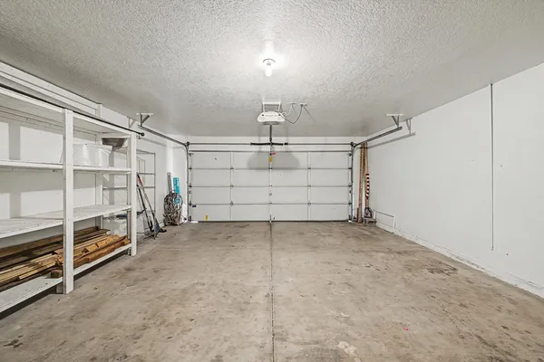 $1,930 | 621 North Fresno Street, Chandler, AZ 85225