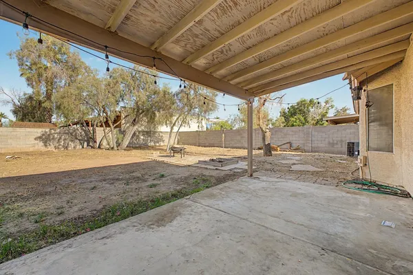 $1,930 | 621 North Fresno Street, Chandler, AZ 85225