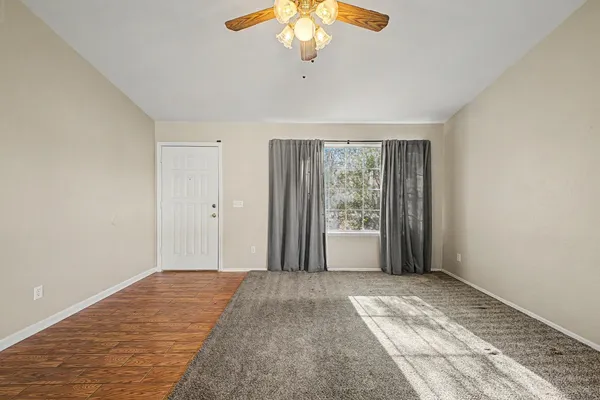 $1,930 | 621 North Fresno Street, Chandler, AZ 85225