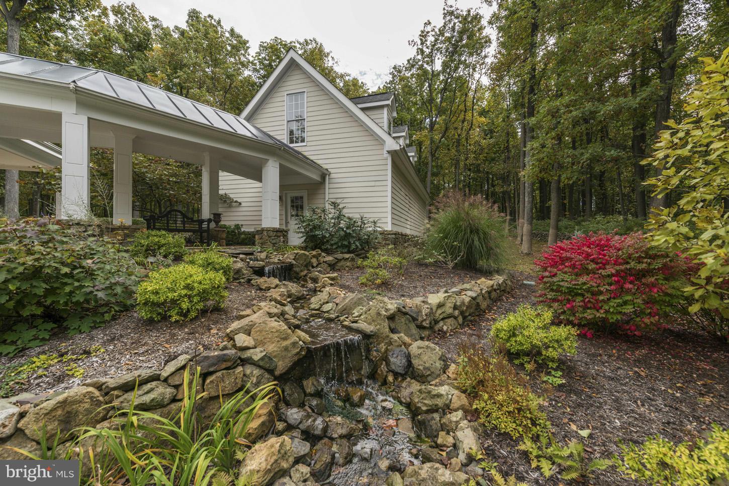 19681 Blue Ridge Mountain Road Bluemont, VA 20135 - Photo 3 of 30 Exterior (General)