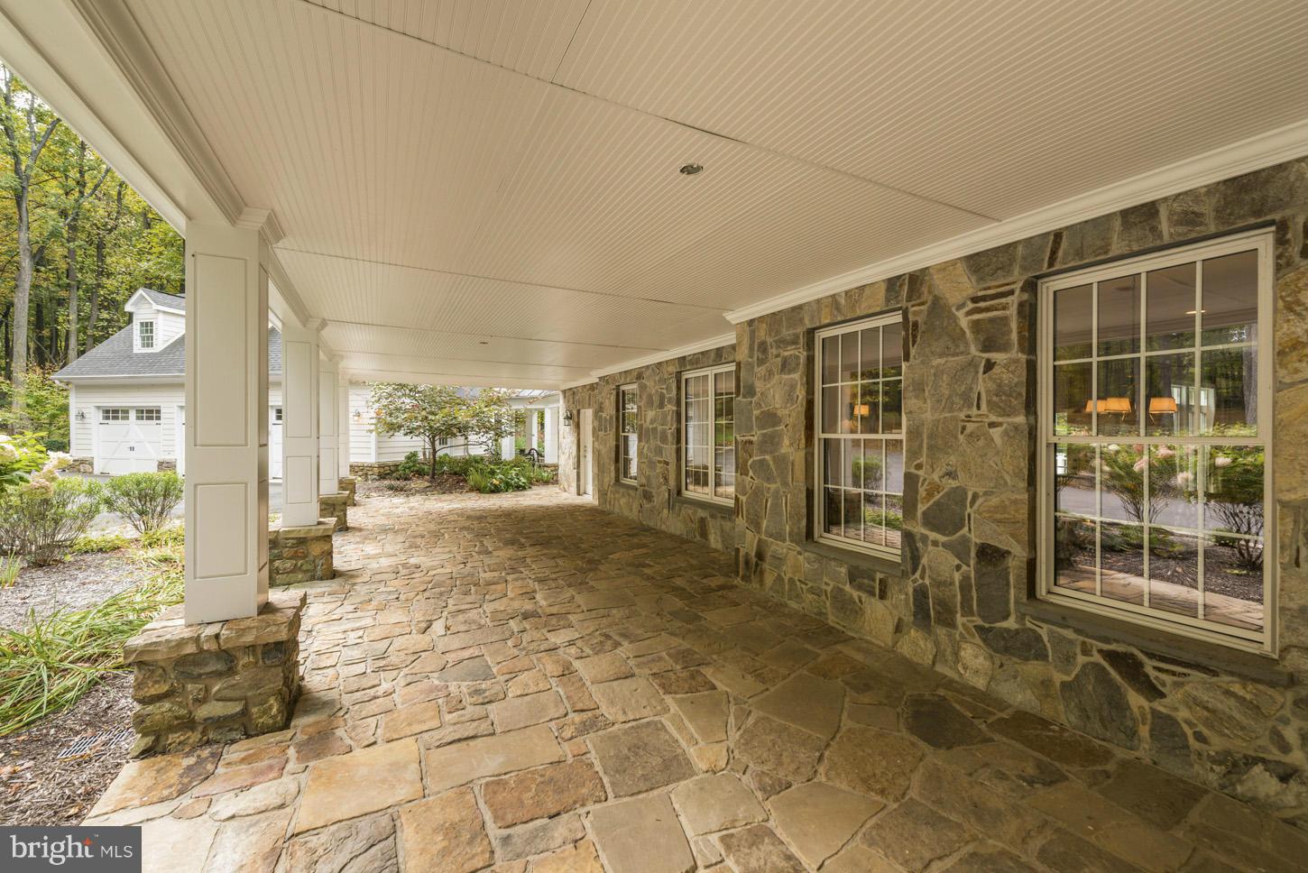 19681 Blue Ridge Mountain Road Bluemont, VA 20135 - Photo 26 of 30 Exterior (Front)