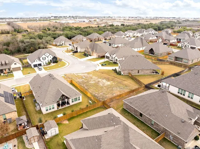 $96,000 | 13185 Hallie Crest, Schertz, TX 78154