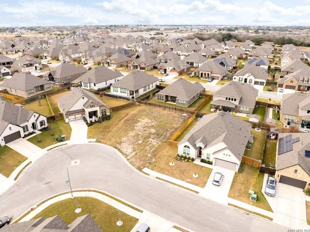 $96,000 | 13185 Hallie Crest, Schertz, TX 78154