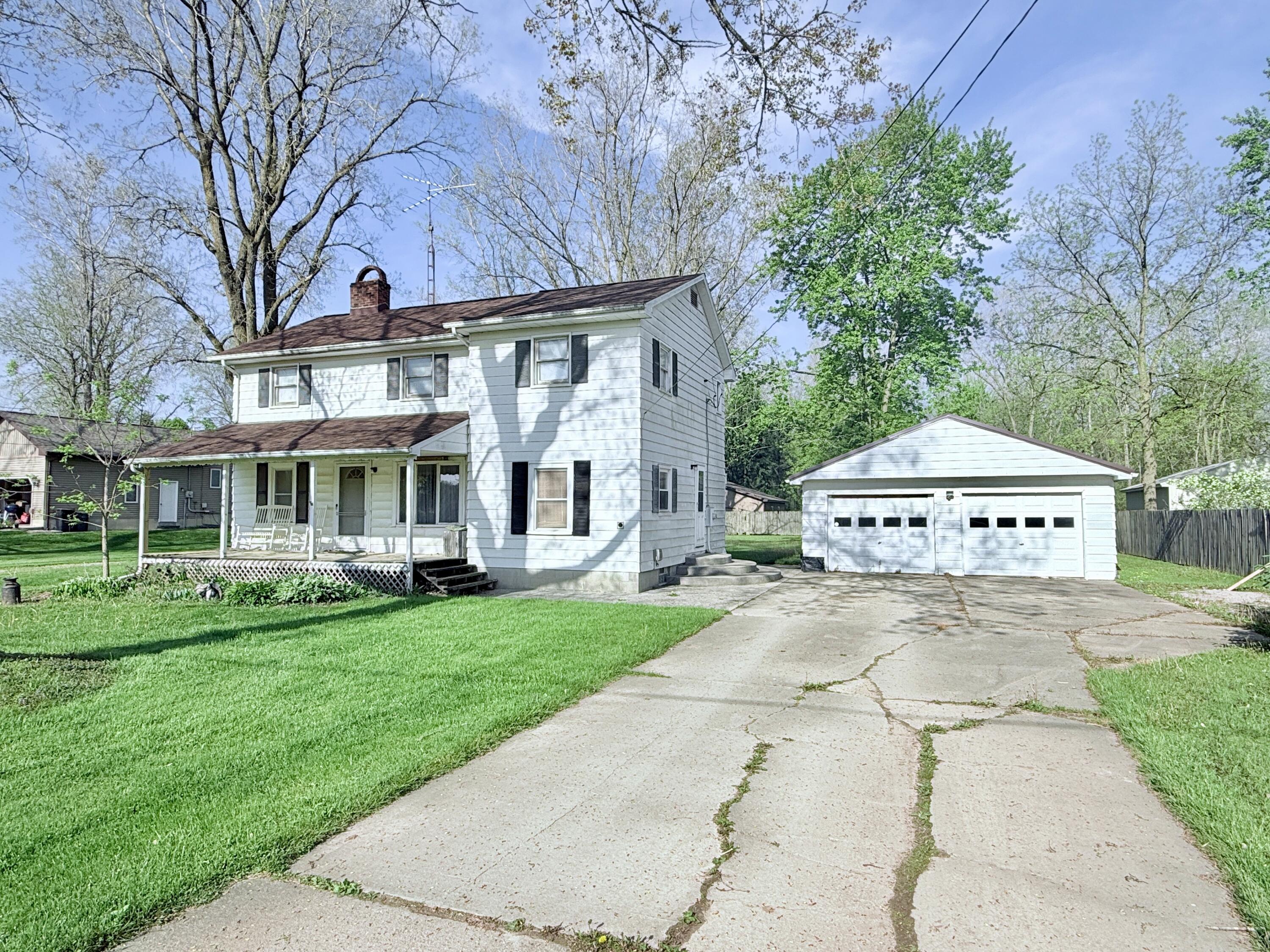 5183 North Oak Road Davison, MI 48423 - Photo 2 of 20 Garage
