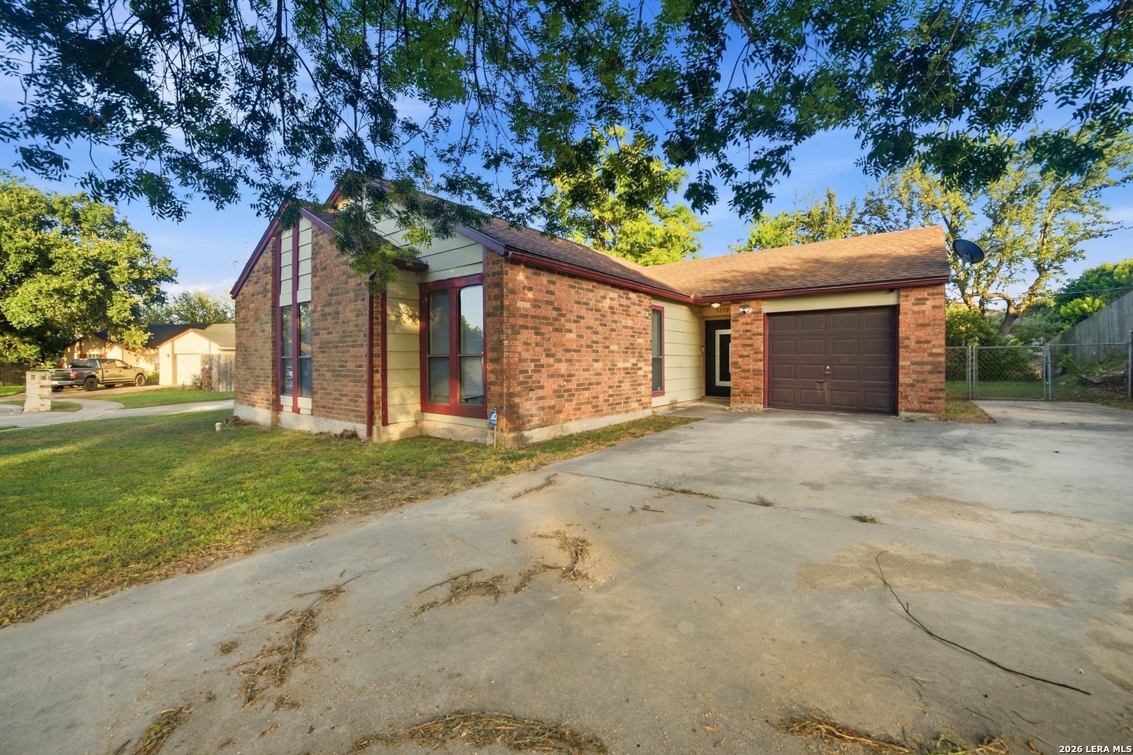 7250 Rimwood Street Live Oak, TX 78233 - Photo 32 of 35 Gallery Image 32
