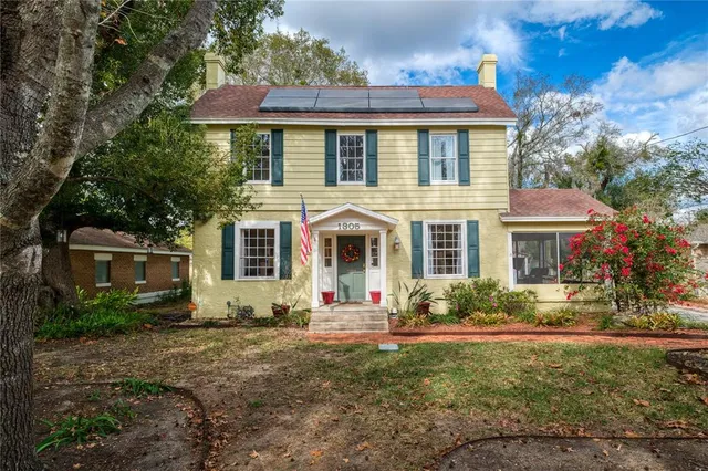 $429,000 | 1305 East Washington Avenue, Eustis, FL 32726