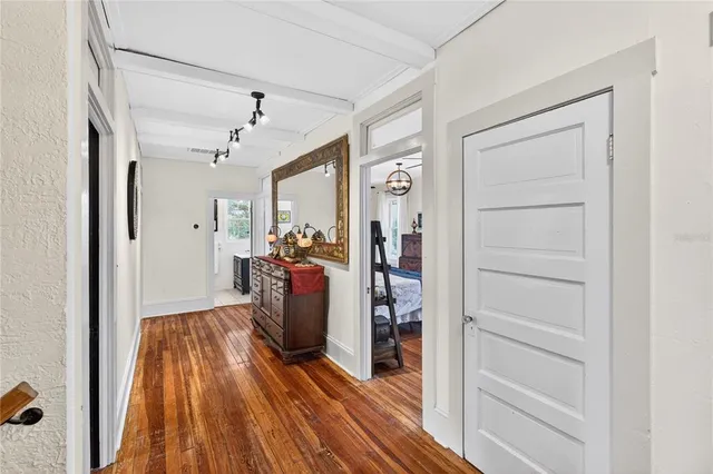 $429,000 | 1305 East Washington Avenue, Eustis, FL 32726