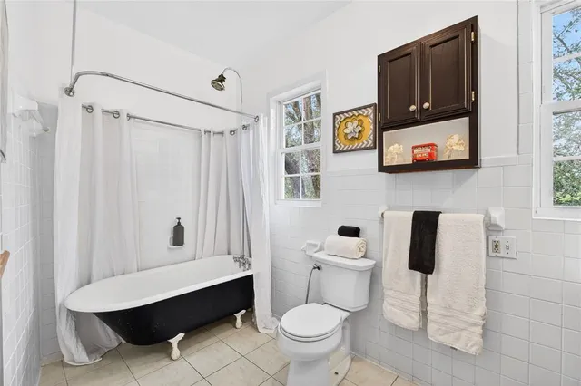 $429,000 | 1305 East Washington Avenue, Eustis, FL 32726