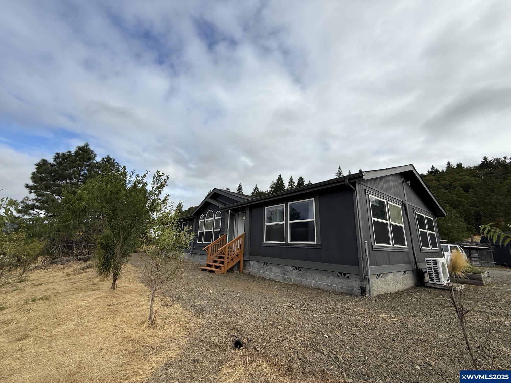 25849 Cherry Creek Road Monroe, OR 97456 - Photo 35 of 37 Gallery Image 35
