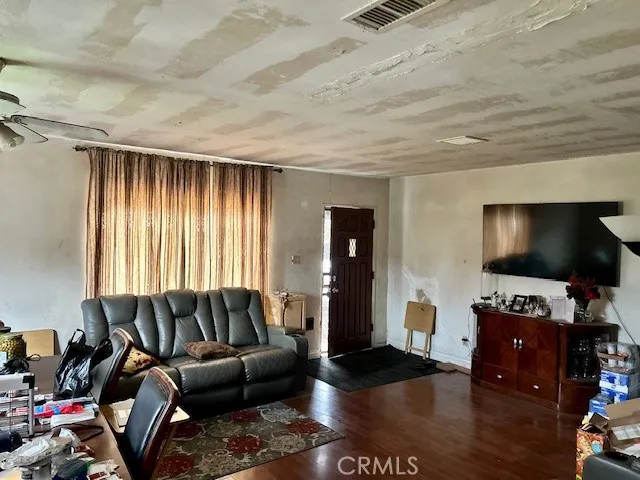 $600,000 | 2106 West 157th Street, Compton, CA 90220