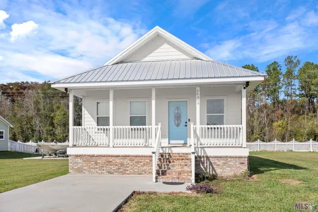 $215,000 | 26309 Riverscape Drive, Springfield, LA 70462