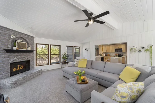 $650,000 | 11227 Bobolink Lane, Mequon, WI 53092