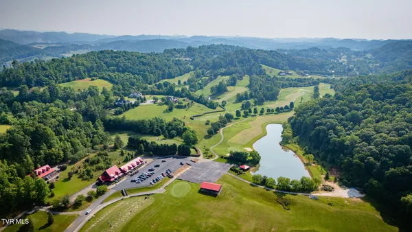 $190,000 | 309 Golf Ridge Drive, Unit 1R, Kingsport, TN 37664