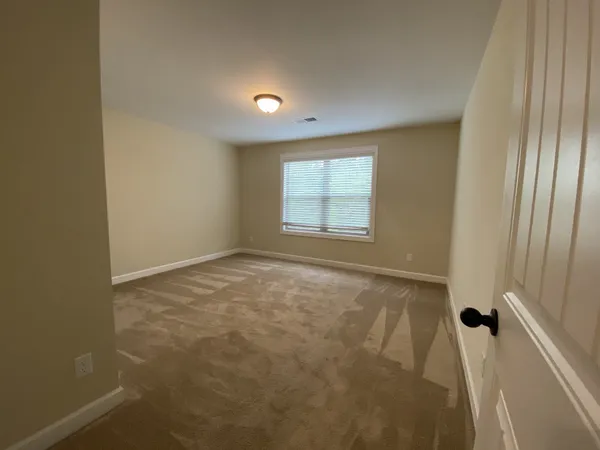 $1,400 | 2506 East Main Street, Unit A2, Murfreesboro, TN 37127