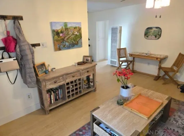 $2,275 | 4262 Wilson Avenue, Unit 6, San Diego, CA 92104
