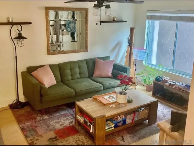 $2,275 | 4262 Wilson Avenue, Unit 6, San Diego, CA 92104