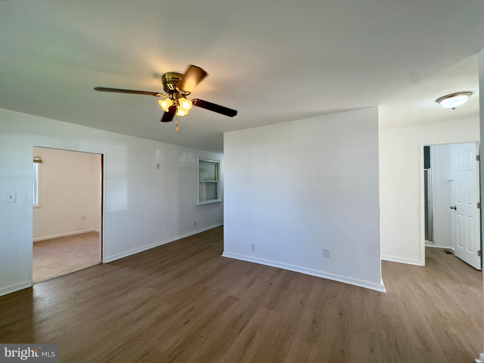 8252 Longpoint Road Baltimore, MD 21222 - Photo 3 of 16