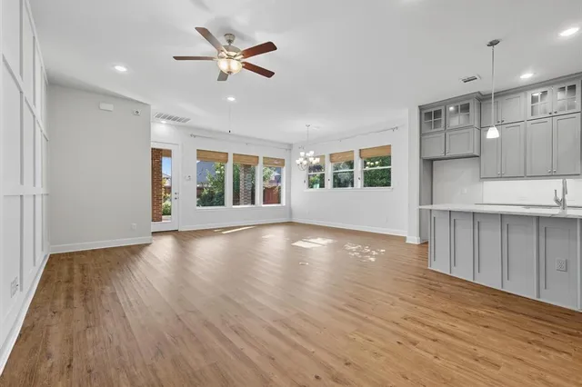 $545,000 | 4815 Beaver Creek Drive, Arlington, TX 76005