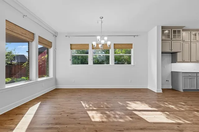 $545,000 | 4815 Beaver Creek Drive, Arlington, TX 76005