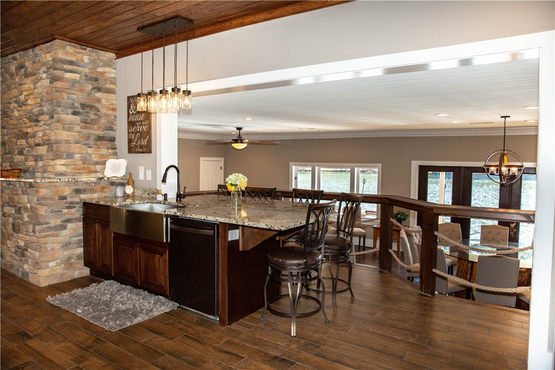 102 Springlake Road Six Mile, SC 29682 - Photo 5 of 38 Gallery Image 5