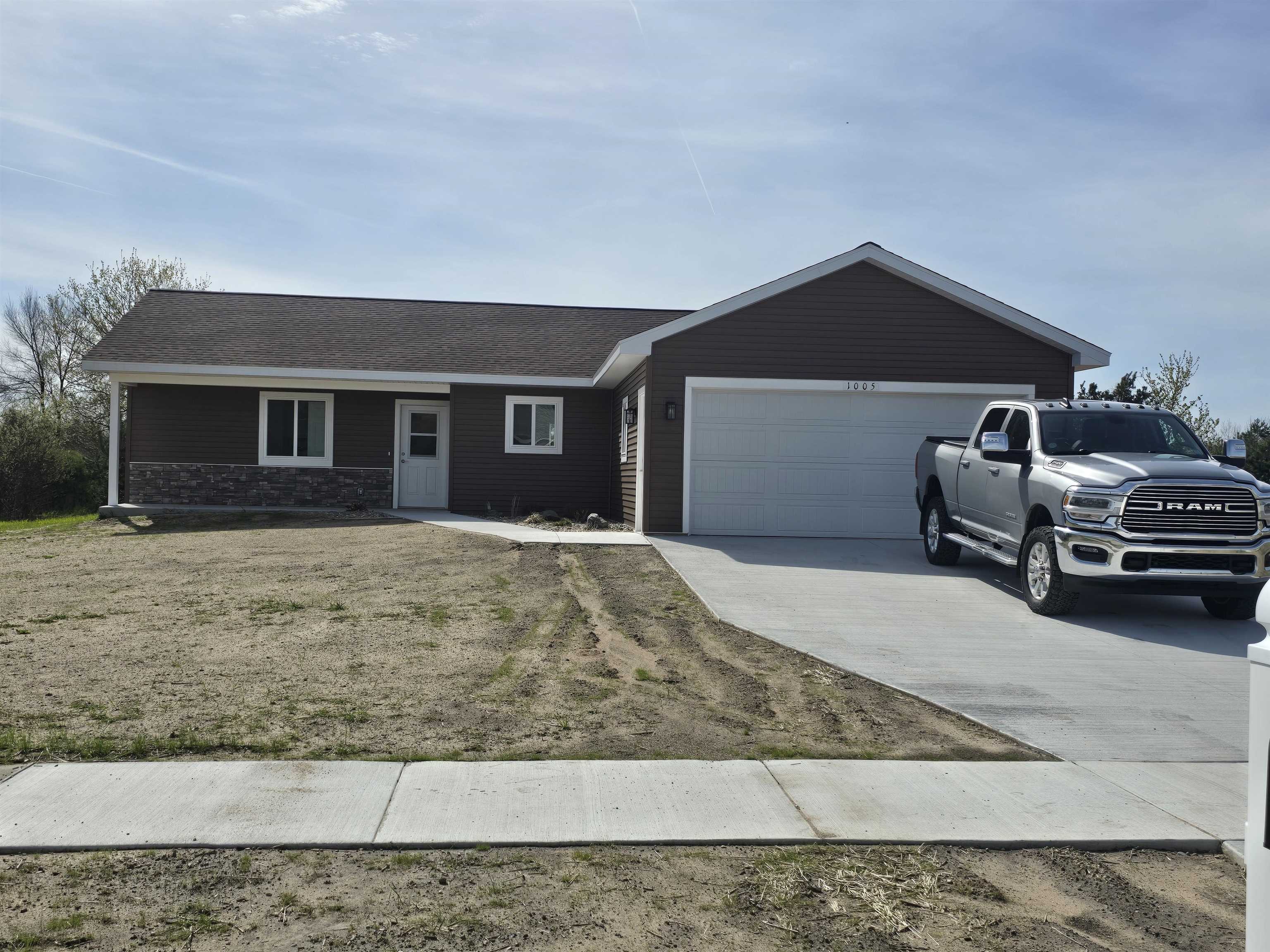 1005 Pheasant Run, Unit 5 Gladwin, MI 48624 - Photo 1 of 1