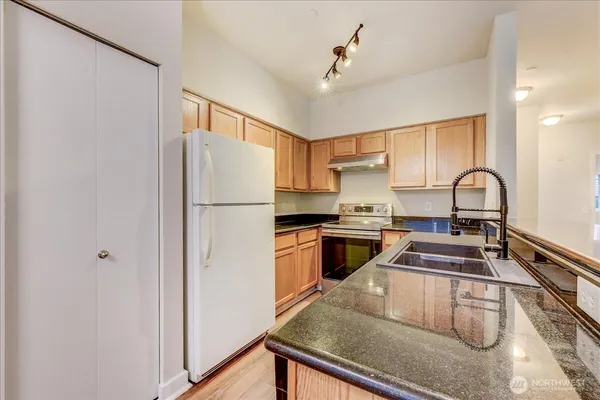 $324,950 | 5809 Highway Place Street Northeast, Unit A203, Everett, WA 98203