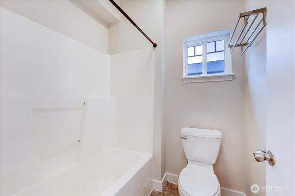 $324,950 | 5809 Highway Place Street Northeast, Unit A203, Everett, WA 98203