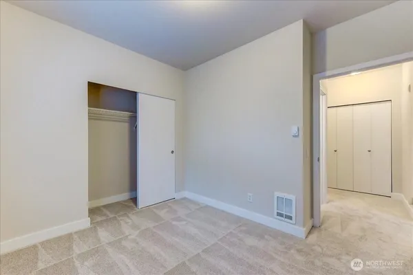 $324,950 | 5809 Highway Place Street Northeast, Unit A203, Everett, WA 98203