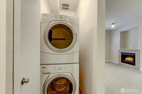 $324,950 | 5809 Highway Place Street Northeast, Unit A203, Everett, WA 98203