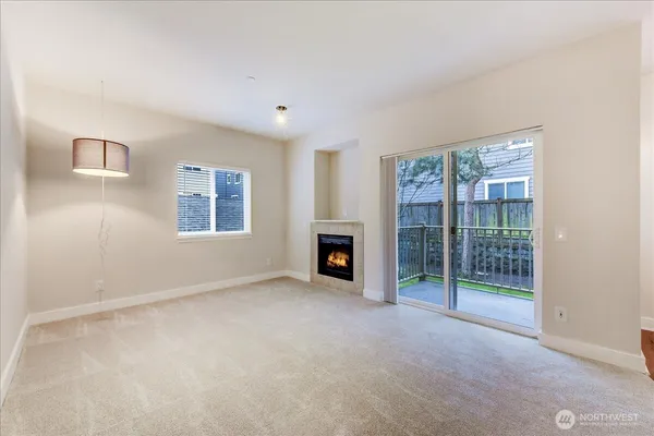 $324,950 | 5809 Highway Place Street Northeast, Unit A203, Everett, WA 98203