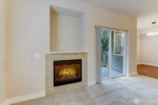 $324,950 | 5809 Highway Place Street Northeast, Unit A203, Everett, WA 98203