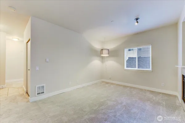 $324,950 | 5809 Highway Place Street Northeast, Unit A203, Everett, WA 98203